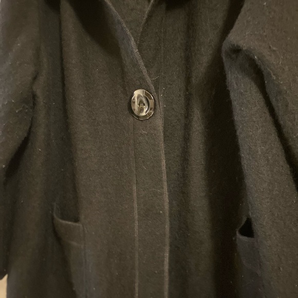 Winter Coat Great Buy Preloved - Picture 5 of 10